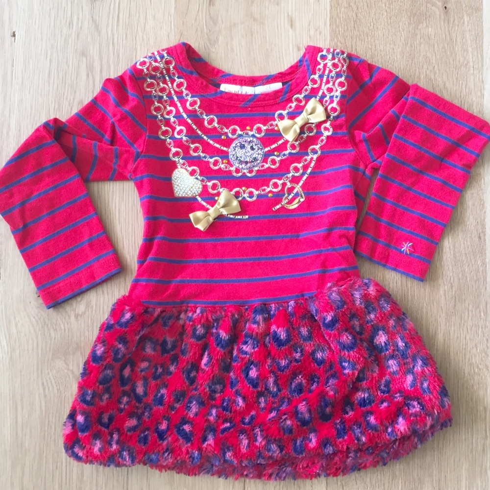 Cute Red Dress w/fur leopard skirt❤️💙